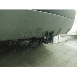323157600001 WESTFALIA Фаркоп на Land Rover Discovery V 2017-. Съемное вертикальное крепление шара (на ключе). Видимый вырез в бампере. Нагрузки 3500/195 кг, масса фарк