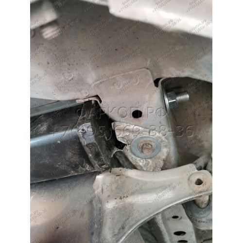 H.T39.A HALTY Фаркоп на Toyota Alphard 2002-2008 без подрезки бампера. Тип шара: A. Нагрузки: 750/75 кг, масса фаркопа 15 кг