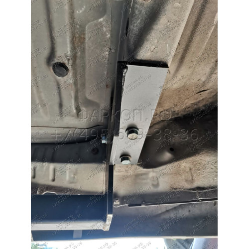 H.T39.A HALTY Фаркоп на Toyota Alphard 2002-2008 без подрезки бампера. Тип шара: A. Нагрузки: 750/75 кг, масса фаркопа 15 кг