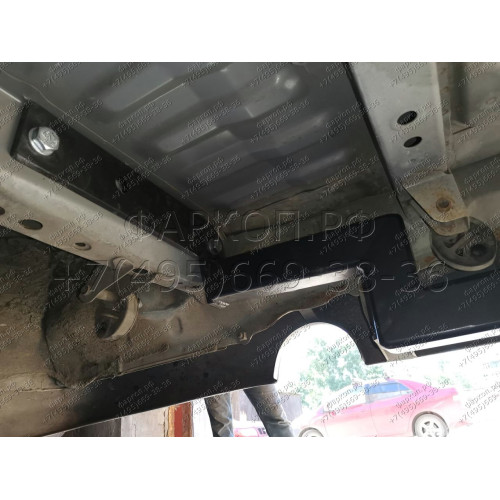 H.T39.A HALTY Фаркоп на Toyota Alphard 2002-2008 без подрезки бампера. Тип шара: A. Нагрузки: 750/75 кг, масса фаркопа 15 кг