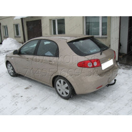 C-271 STEINHOF Фаркоп на Chevrolet Lacetti хетчбек 2004-2012 без подрезки бампера. Тип шара: AH (горизонтальное быстросъемное крепление шара на ключе). Нагрузки