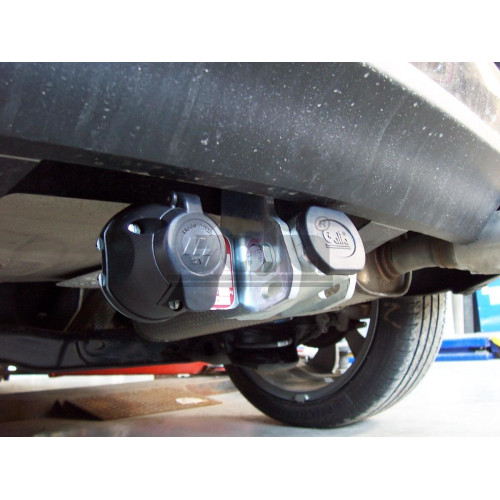 C048C GALIA Полностью оцинкованный фаркоп на Citroen C3 2002-2010, C3 II 2010-2016, кроме DS3. Тип шара: C (горизонтальный съемный). Без выреза бампера. Нагрузки: 1200/50 кг, масса фаркопа 13,27 кг