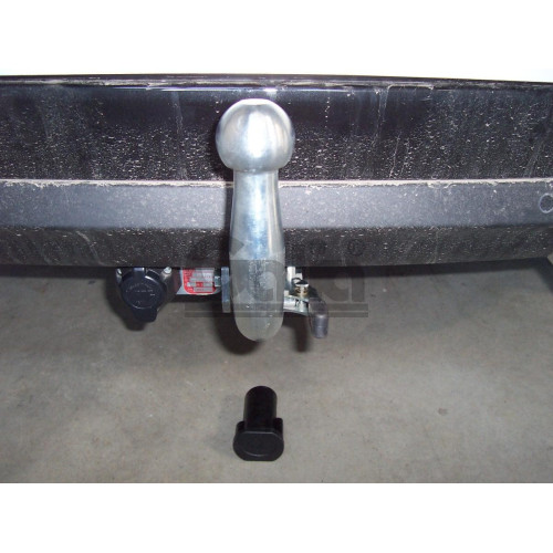C048C GALIA Полностью оцинкованный фаркоп на Citroen C3 2002-2010, C3 II 2010-2016, кроме DS3. Тип шара: C (горизонтальный съемный). Без выреза бампера. Нагрузки: 1200/50 кг, масса фаркопа 13,27 кг