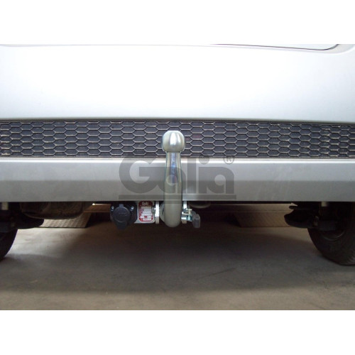 D038C GALIA Полностью оцинкованный фаркоп на Chevrolet Aveo хетчбек 3/5 дверей 2002-2012, Daewoo Kalos хетчбек 3/5 дверей 2002-2012. Тип шара: C (горизонтальный съемный). Невидимый вырез бампера. Нагрузки: 1100/50 кг, масса фаркопа 16,67 кг