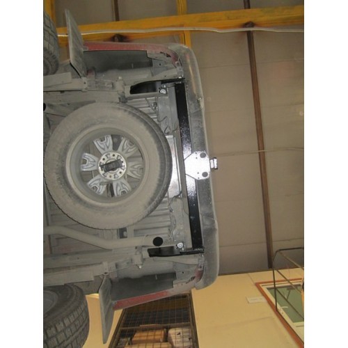 FA 0829-E Бизон Фаркоп на Ford Ranger 2013-2022, Mazda BT-50 2012-2020 без подрезки бампера. Тип шара: E (легкосъемный шар под квадрат). Нагрузки: 3000/120 кг. Не комплектуется электрикой