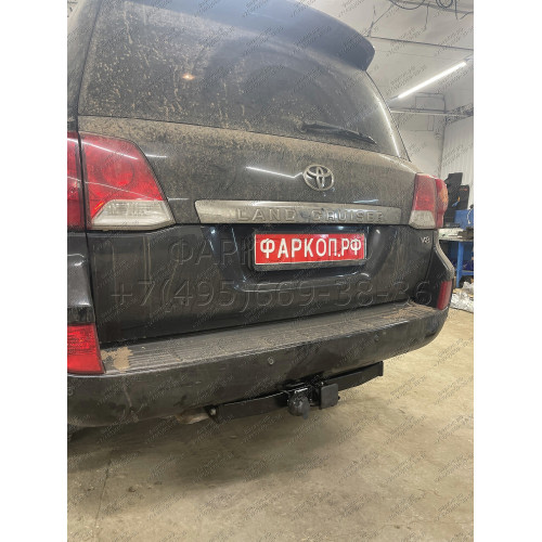 FA 0859-E Бизон Фаркоп на Toyota Land Cruiser 200 2008-2021, Lexus LX 2008-2022 без подрезки бампера. Тип шара: E (легкосъемный шар под квадрат). Нагрузки: 3500/120 кг. Не комплектуется электрикой