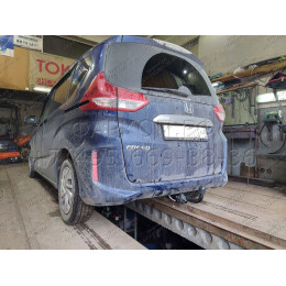 H.H05.A HALTY Фаркоп на Honda Freed 2016- без подрезки бампера. Тип шара: A. Нагрузки: 750/75 кг, масса фаркопа 11,2 кг