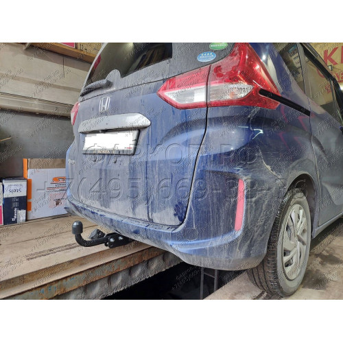 H.H05.A HALTY Фаркоп на Honda Freed 2016- без подрезки бампера. Тип шара: A. Нагрузки: 750/75 кг, масса фаркопа 11,2 кг