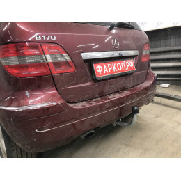 M113A GALIA Полностью оцинкованный фаркоп на Mercedes A-Class w169 2004-2012, Mercedes B-Class w245 2005-2011. Подрозетник убирается за бампер. Тип шара: A. Невидимый вырез ба