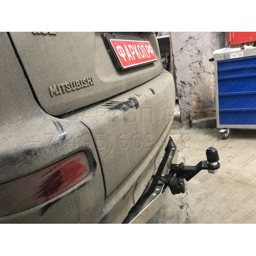 FA 0970-E(N) Бизон Фаркоп с хромированной накладкой на Mitsubishi Outlander XL 2007-2012 без подрезки бампера. Тип шара: E (легкосъемный шар под квадрат). Нагрузки: 3200/120 кг. Не комплектуется электрикой