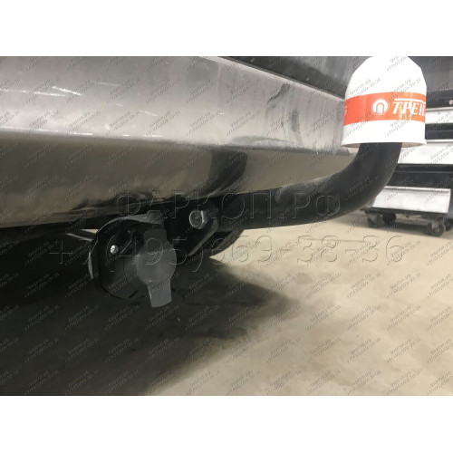 7610 Трейлер Фаркоп для Honda CR-V 2007-2012. Требуется подрезка бампера. Тип шара: A. Нагрузки: 1100/50 кг, масса фаркопа 16,4 кг (без электрики в комплекте)