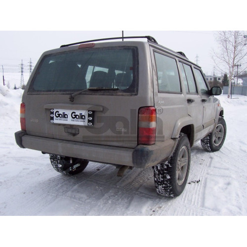 J005C GALIA Полностью оцинкованный фаркоп на Jeep Cherokee XJ 1988-2001. Тип шара: C (горизонтальный съемный). Установка без снятия и выреза бампера. Нагрузки: 3300/100 кг, масса фаркопа 19,35 кг