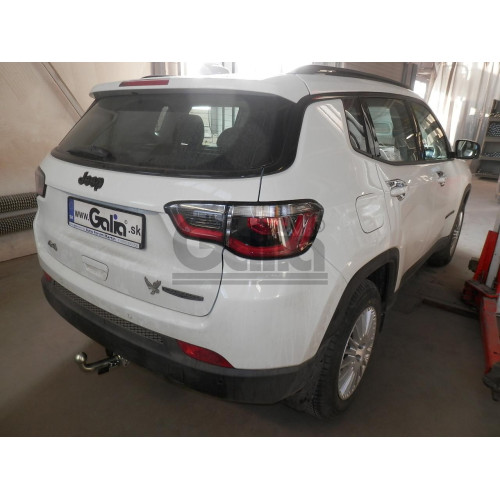 J011C GALIA Полностью оцинкованный фаркоп на Jeep Renegade 2014-, FIAT 500X 2014-, Jeep Compass 2017-. Тип шара: C (горизонтальный съемный). Требуется вырез в бампере. Нагрузки: 1750/100 кг, масса фаркопа 17,87 кг