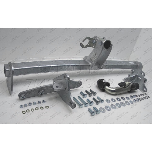 J011C GALIA Полностью оцинкованный фаркоп на Jeep Renegade 2014-, FIAT 500X 2014-, Jeep Compass 2017-. Тип шара: C (горизонтальный съемный). Требуется вырез в бампере. Нагрузки: 1750/100 кг, масса фаркопа 17,87 кг