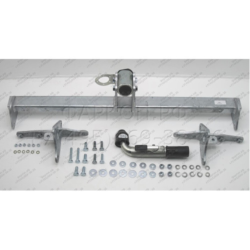 J011C GALIA Полностью оцинкованный фаркоп на Jeep Renegade 2014-, FIAT 500X 2014-, Jeep Compass 2017-. Тип шара: C (горизонтальный съемный). Требуется вырез в бампере. Нагрузки: 1750/100 кг, масса фаркопа 17,87 кг