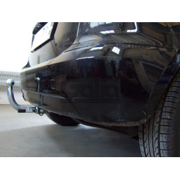 M113A GALIA Полностью оцинкованный фаркоп на Mercedes A-Class w169 2004-2012, Mercedes B-Class w245 2005-2011. Подрозетник убирается за бампер. Тип шара: A. Невидимый вырез ба