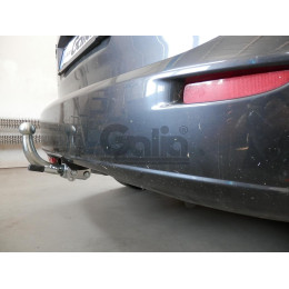 M124C GALIA Полностью оцинкованный фаркоп на Mazda 5 2005-2010, 2010-2015. Подрозетник убирается за бампер. Тип шара: C (горизонтальный съемный). Невидимый вы