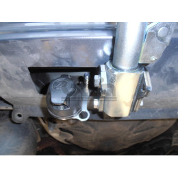 M124C GALIA Полностью оцинкованный фаркоп на Mazda 5 2005-2010, 2010-2015. Подрозетник убирается за бампер. Тип шара: C (горизонтальный съемный). Невидимый вы