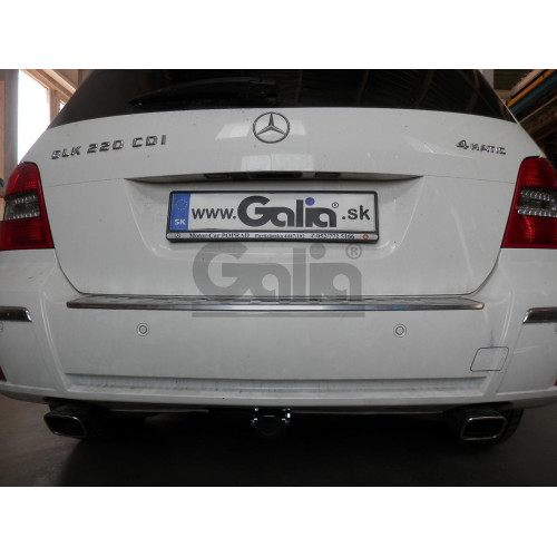 M127C GALIA Полностью оцинкованный фаркоп на Mercedes GLK-Class x204 2008-2015. Подрозетник убирается за бампер. Тип шара: C (горизонтальный съемный). Невидимый вырез бампера. Нагрузки: 2500/100 кг, масса фаркопа 20,37 кг