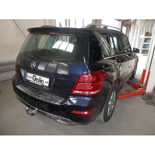 M127C GALIA Полностью оцинкованный фаркоп на Mercedes GLK-Class x204 2008-2015. Подрозетник убирается за бампер. Тип шара: C (горизонтальный съемный). Невидимый вырез бампера. Нагрузки: 2500/100 кг, масса фаркопа 20,37 кг