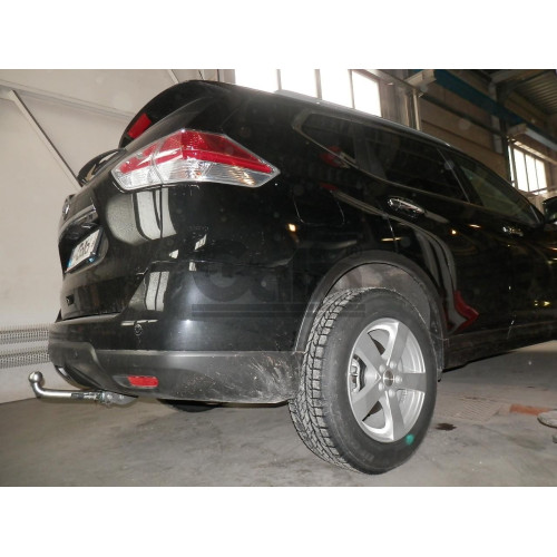 N055C GALIA Полностью оцинкованный фаркоп на Nissan X-Trail T32 2014-2022, Renault Koleos 2016-2020. Тип шара: C (горизонтальный съемный). Без выреза бампера. Нагрузки: 2000/100 кг, масса фаркопа 22,07 кг