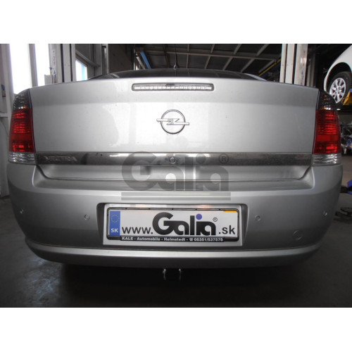 O045A GALIA Полностью оцинкованный фаркоп на Opel Vectra C седан/хетчбек 2002-2008. Подрозетник убирается за бампер. Тип шара: A. Установка без снятия и выреза бампера. Нагрузки: 1600/75 кг, масса фаркопа 16,42 кг