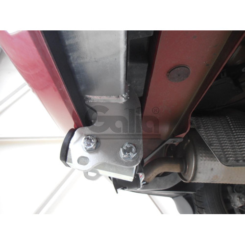 P041C GALIA Полностью оцинкованный фаркоп на Peugeot 308 универсал 2008-2013. Тип шара: C (горизонтальный съемный). Установка без снятия и выреза бампера. Нагрузки: 1700/75 кг, масса фаркопа 17,97 кг