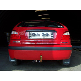 R014A GALIA Полностью оцинкованный фаркоп на Renault Megane I хетчбек 1996-2003, номерной знак на задней двери. Тип шара: A. Установка без снятия и выреза бам