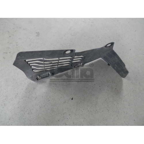 R079C GALIA Полностью оцинкованный фаркоп на Renault Espace 2002-2014, Renault Grand Espace 2003-2014. Подрозетник убирается за бампер. Тип шара: C (горизонтальный съемный). Установка без снятия и выреза бампера. Нагрузки: 2000/80 кг, масса фаркопа 21,1 к