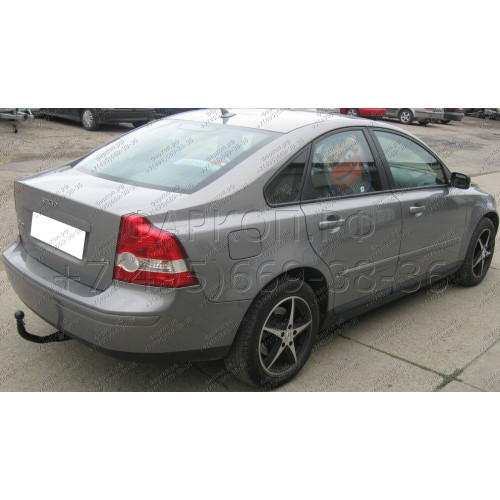 V-283 STEINHOF Фаркоп на Volvo S40 седан 2004-2012, Volvo V50 универсал 2004-2012. Требуется подрезка бампера. Тип шара: AV (вертикальное быстросъемное крепление шара на ключе). Нагрузки: 1600/75 кг, масса фаркопа 18,1 кг (без электрики в комплекте)