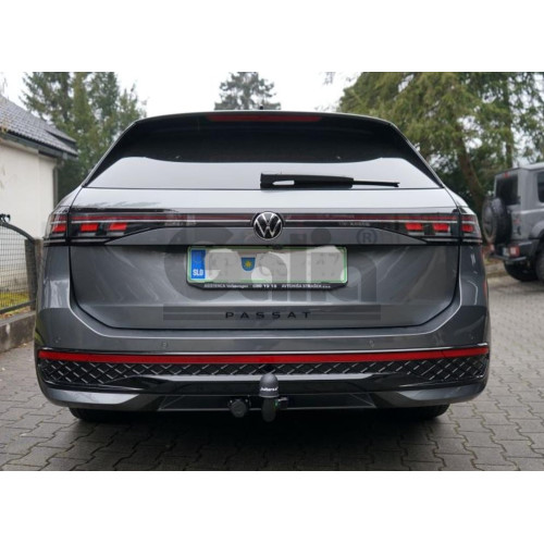 V081C GALIA Полностью оцинкованный фаркоп на Volkswagen Passat B8 седан/универсал 08/2014-2023, в т.ч. Alltrack B8 2015-2023, Skoda Superb 3 седан/универсал 03/2015-2024. Подрозетник убирается за бампер. Тип шара: C (горизонтальный съемный). Невидимый выр