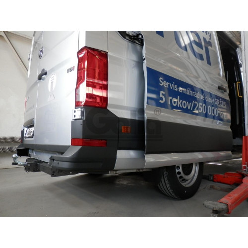 V086C GALIA Полностью оцинкованный фаркоп на Volkswagen Crafter II фургон без ступеньки 2017-, MAN TGE фургон без ступеньки 2016-. Тип шара: C (горизонтальный съемный). Установка без снятия и выреза бампера. Нагрузки: 3500/150 кг, масса фаркопа 22,57 кг