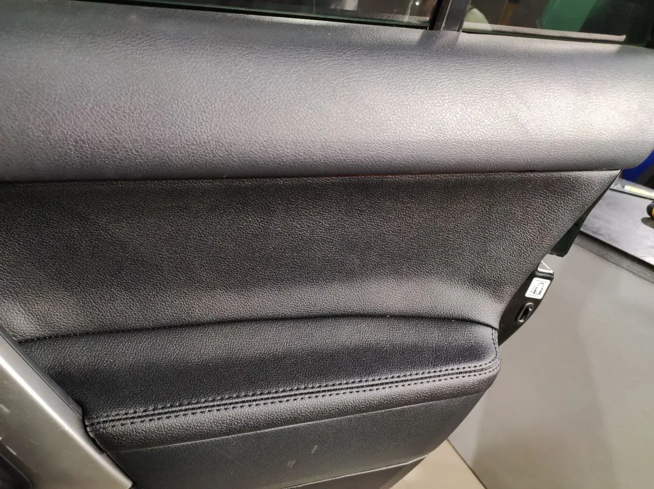 Чехлы Inter Toyota Land Cruiser Prado 150 + дверные карты