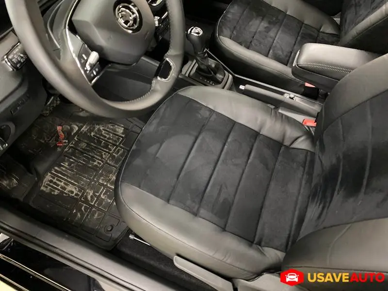 Установка чехлов Автопилот Skoda Rapid