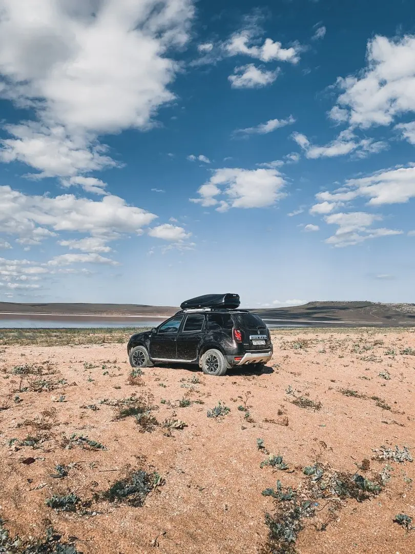 Путешествовать на своем автомобиле гораздо приятнее когда салон и багажник не завален вещами. На фото автобокс LUX IRBIS 175см, такой бокс хорошо смотрится даже на седанах, перед покупкой возможна примерка на авто Путешествовать на своем автомобиле гораздо приятнее когда салон и багажник не завален вещами. На фото автобокс LUX IRBIS 175см, такой бокс хорошо смотрится даже на седанах, перед покупкой возможна примерка на авто