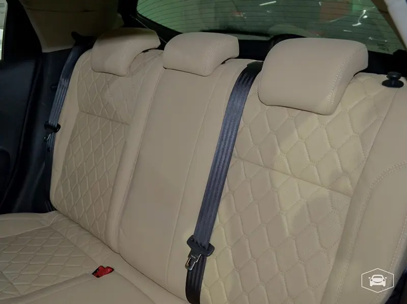  Чехлы Интер на Nissan Juke