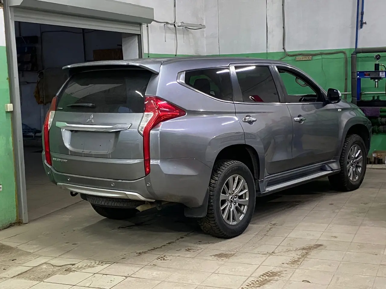 Чехлы АВТОПИЛОТ Mitsubishi Pajero Sport III Чехлы АВТОПИЛОТ Mitsubishi Pajero Sport III