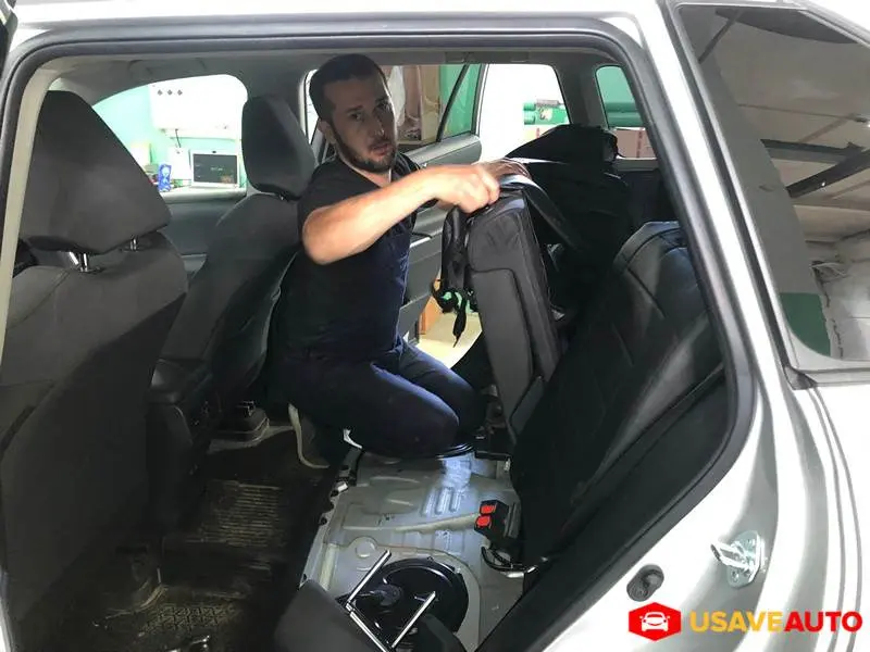 Установка чехлов Автопилот на Toyota Rav 4 2020 Установка чехлов Автопилот на Toyota Rav 4 2020