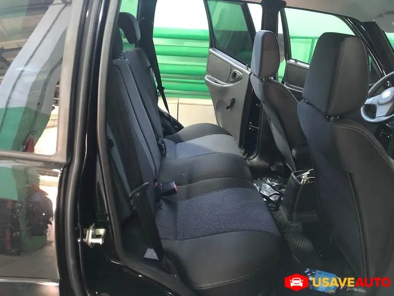 Установка чехлов Автопилот на Chevrolet Niva Установка чехлов Автопилот на Chevrolet Niva