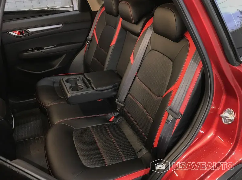 Установка чехлов от компании INTER на Mazda СХ-5 Установка чехлов от компании INTER на Mazda СХ-5