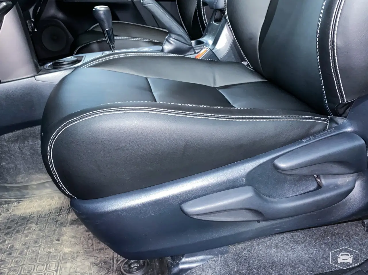 Чехлы от компании Интер на Toyota RAV4 Чехлы от компании Интер на Toyota RAV4