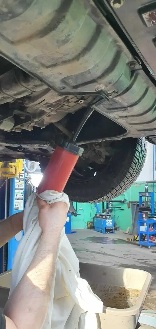 Замена масла на Kia Rio Замена масла на Kia Rio