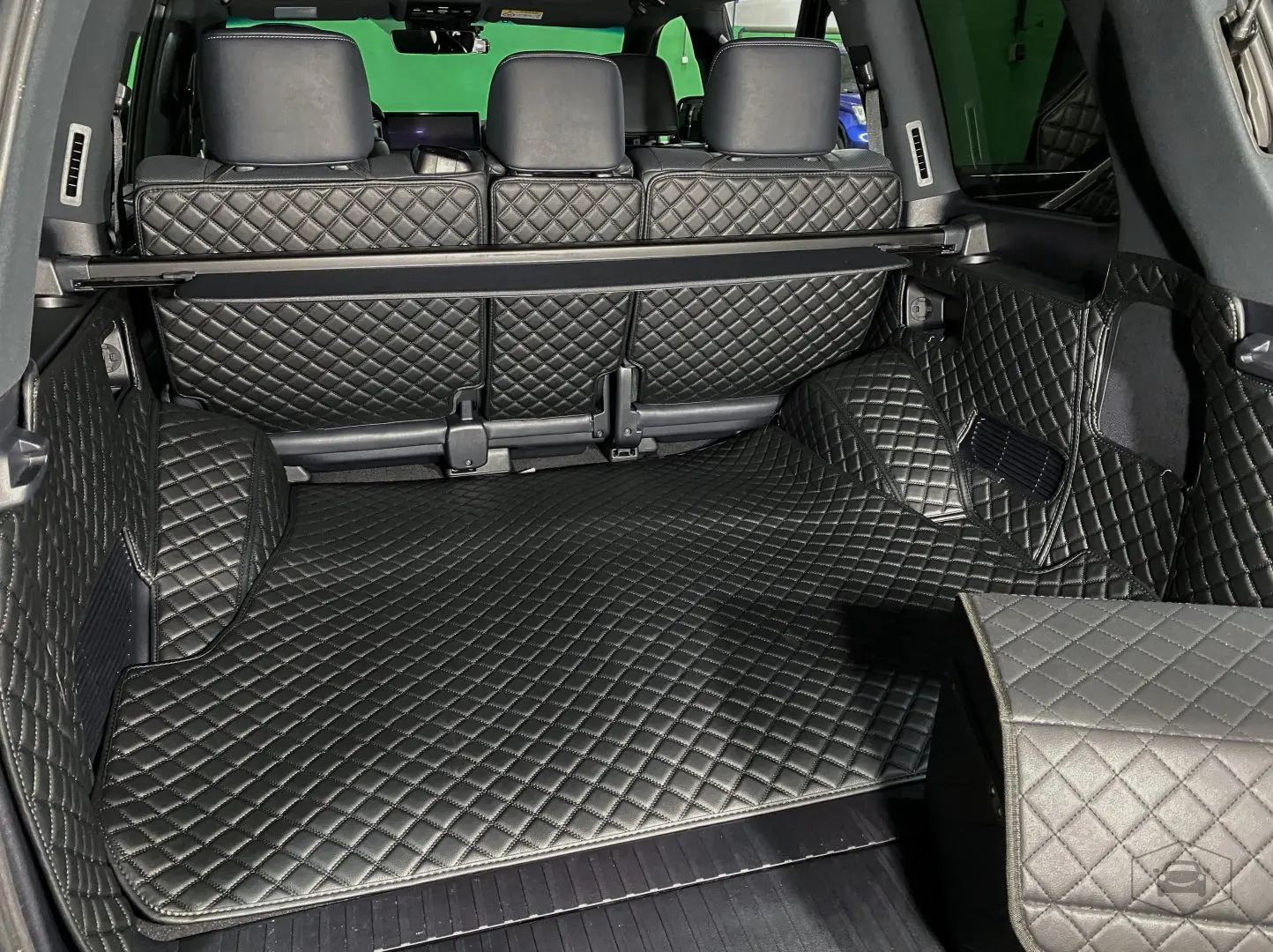 Кожаные 3D ковры