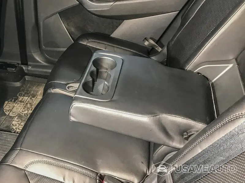 Установка чехлов INTER на Toyota RAV4 Установка чехлов INTER на Toyota RAV4