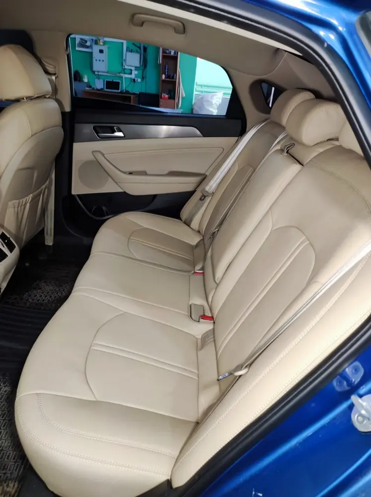 Чехлы от компании Интер на Hyundai Sonata Чехлы от компании Интер на Hyundai Sonata