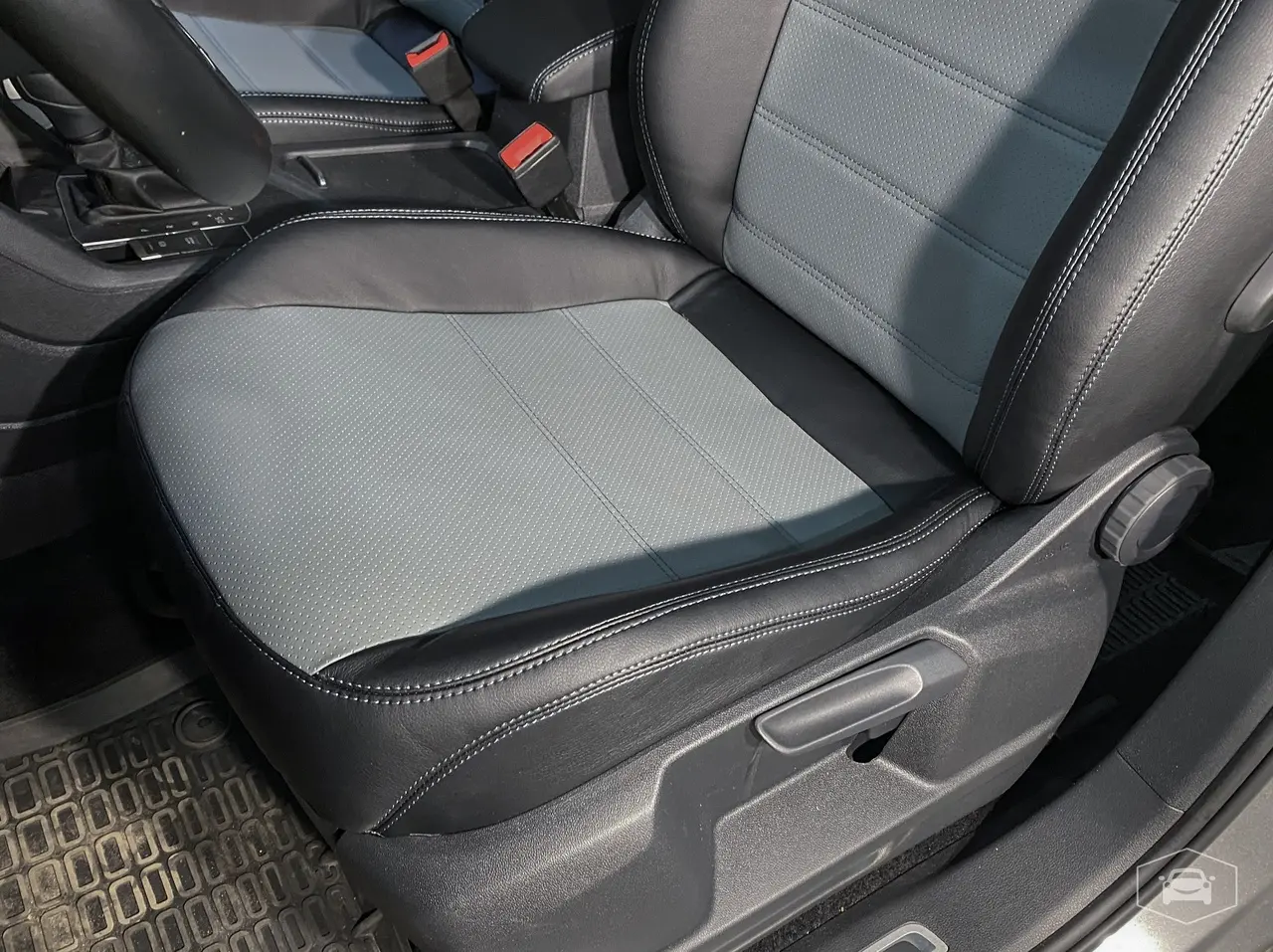 Чехлы Интер на VW Tiguan Чехлы Интер на VW Tiguan