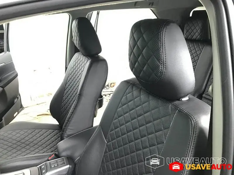 Установка чехлов на Toyota Fortuner от компании Автопилот