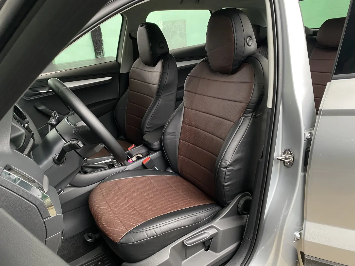 SKODA KAROQ и чехлы Автопилот