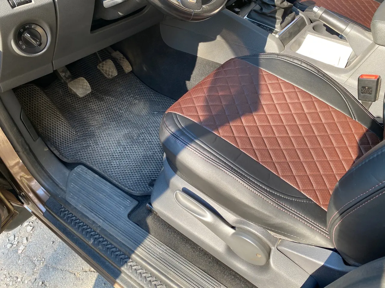 Чехлы Автопилот на VW Amarok