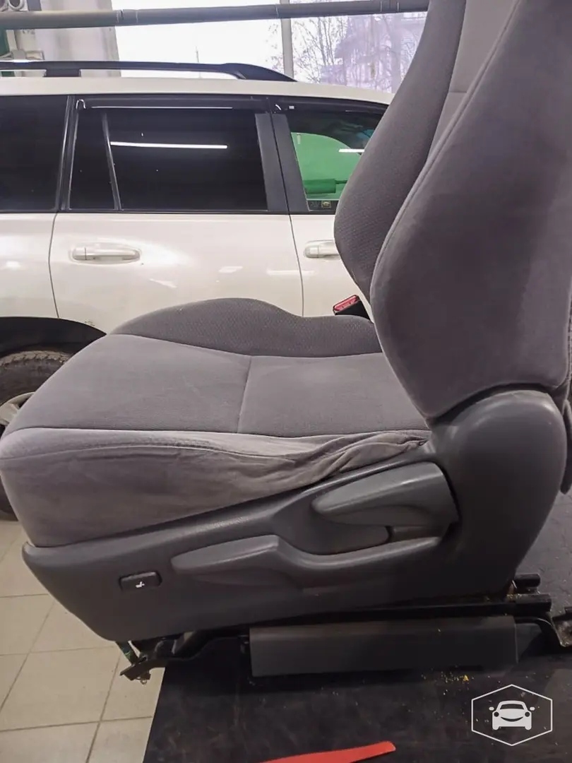 Ремонт сидений автомобиля Ремонт сидений автомобиля